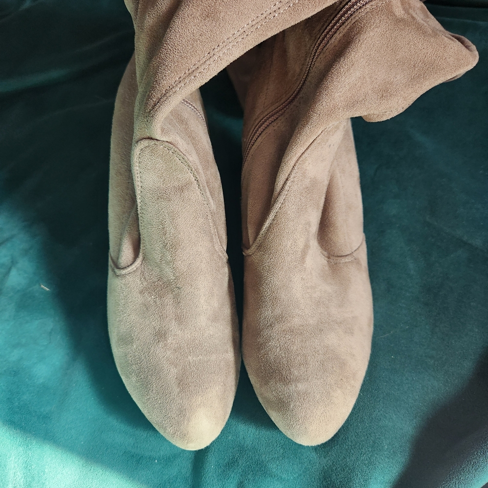Wild Diva Taupe Heeled Boots
